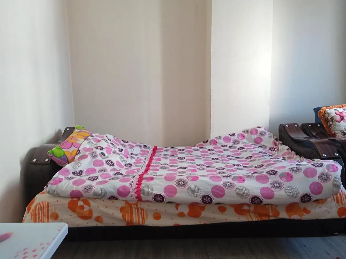 Kpz Apartments Flats - Cheap Staying Sleeping Place Antalya