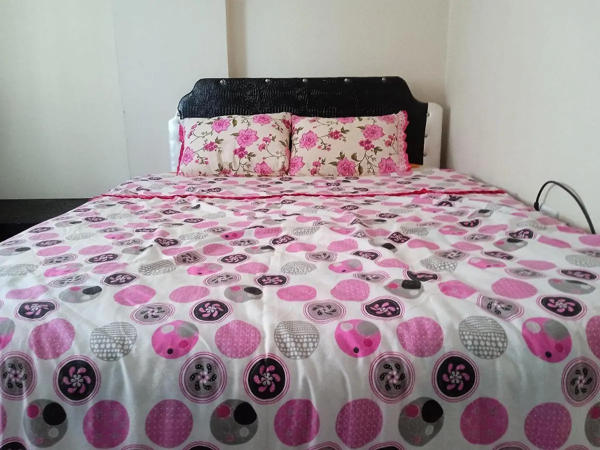 Kpz Apartments Flats - Cheap Staying Sleeping Place Antalya