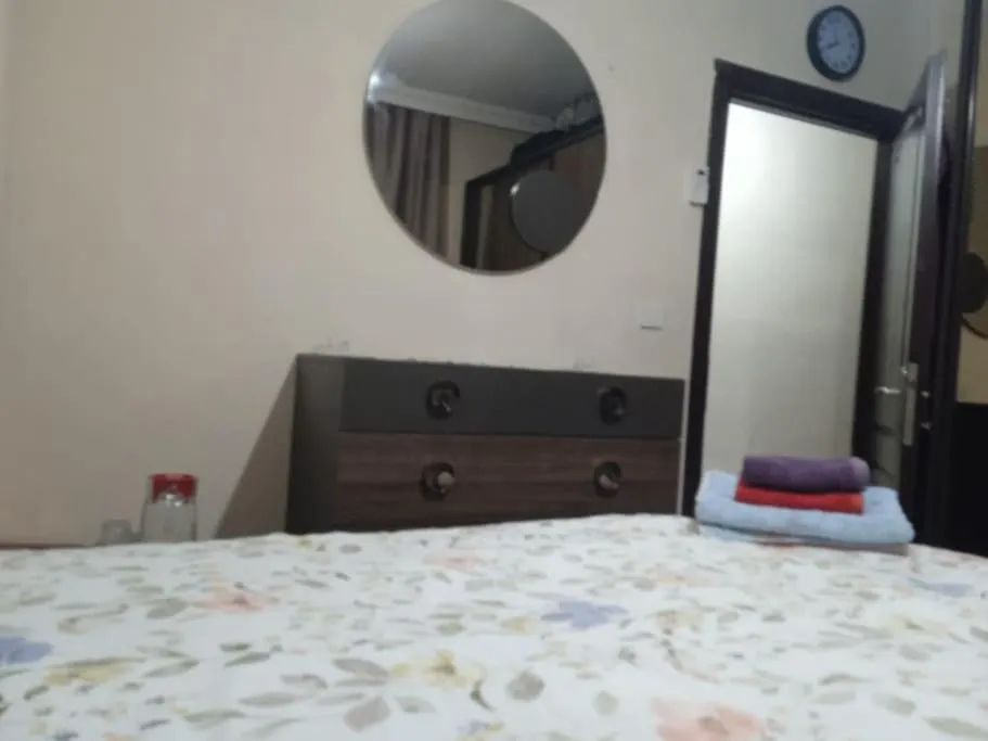Kpz Apartments Flats - Cheap Staying Sleeping Place Antalya