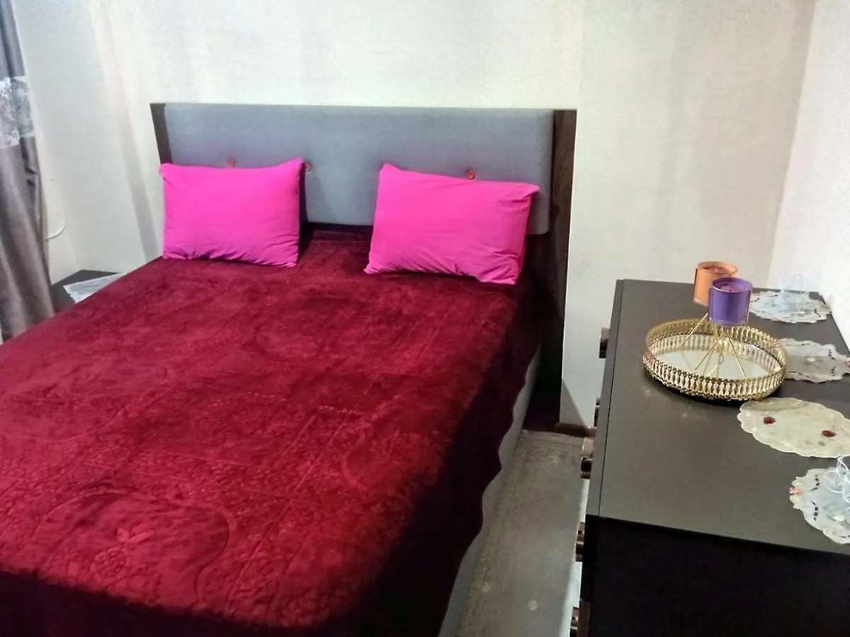 Kpz Apartments Flats - Cheap Staying Sleeping Place Анталья